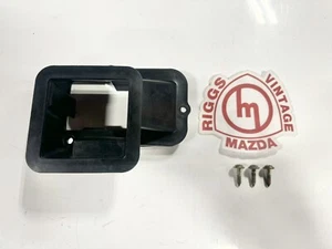 Mazda Rx7 FC S4 S5 1986 - 1991 Left Side Bulkhead Vent Coupler Dash - Picture 1 of 4