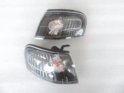 Para~1995~1996~1997~1998 99 Nissan Sentra B14 200SX SE-R Lámpara de luz de esquina negra Foto 1 de 4