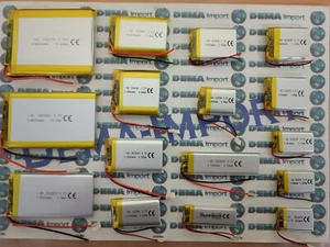 batterie a litio di polimeri 3.7 v varie mAh ricaricabili DEVICE GPS basso dreno - Foto 1 di 51