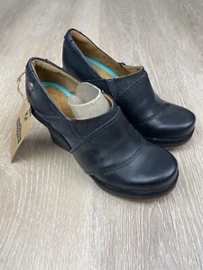 MOZO Women's Divine Leather Slip On Platform Wedge Heel Shoes Size 7 Black 3731 - Picture 1 of 9