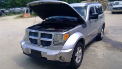 Driver Left Front Door Glass Fits 07-11 NITRO 667333 — 第 1/4 张图片