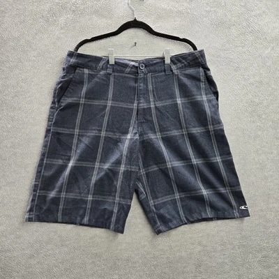 Shorts masculino O'Neill 36 logotipo azul bordado botão xadrez costura interna 11" - Imagem 1 de 4