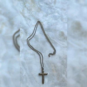 Collar Colgante Cruz Sólida Artesanal de Plata Esterlina Nativa del Suroeste De Colección - Imagen 1 de 5