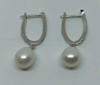 ORECCHINI IN ARGENTO 925 CERCHIO OVALE ZIRCONI E PERLA GOCCIA VERA (AMFO0459) - Immagine 1 di 3