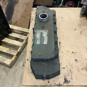 DT466 DT466E DT530E International Valve Cover 1824738C1 - Picture 1 of 4