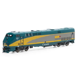 NEU Athearn P42DC per Bahn Kanada #915 Lokomotive HO Spur KOSTENLOSER US-VERSAND - Bild 1 von 1