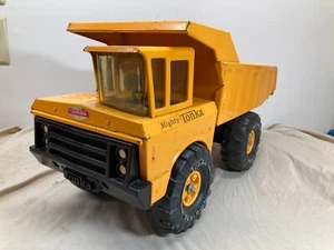 Vintage Tonka Mighty Dump Truck Yellow Pressed Steel 1970s USA Made Large 18" - Picture 1 of 7