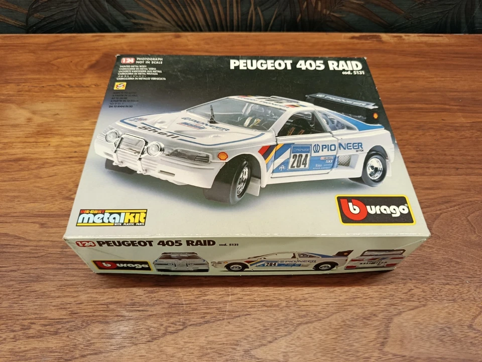 Bburago Die-cast Metal Kit Peugeot 405 Raid - Cod. 5131 - Scala 1:24 - Immagine 1 di 4