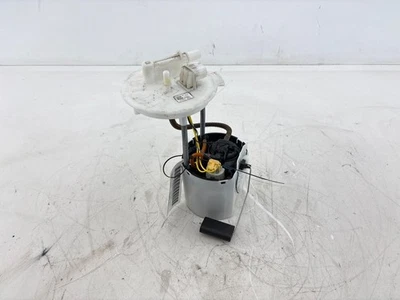 Bomba de tanque de combustible Buick Enclave 2018-2024 AWD OEM 86548672 Foto 1 de 4