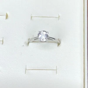 Anello in argento sterling con topazio bianco 0,97 ct, misura 6 - Foto 1 di 5