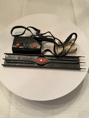 Lionel Postwar 6019 uncoupling track, with control, instructions and box - Image 1 of 4