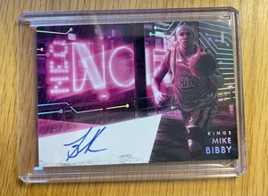 2024 Panini Noir Mike Bibby Neo Noir On Card Auto 13/15 - Card #NEO-MBI - Picture 1 of 3
