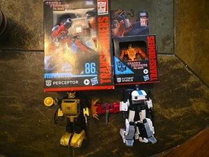 Transformers Lot Goldbug Origins Jazz SS86 PERCEPTOR AND WHEELIE - Picture 1 of 5