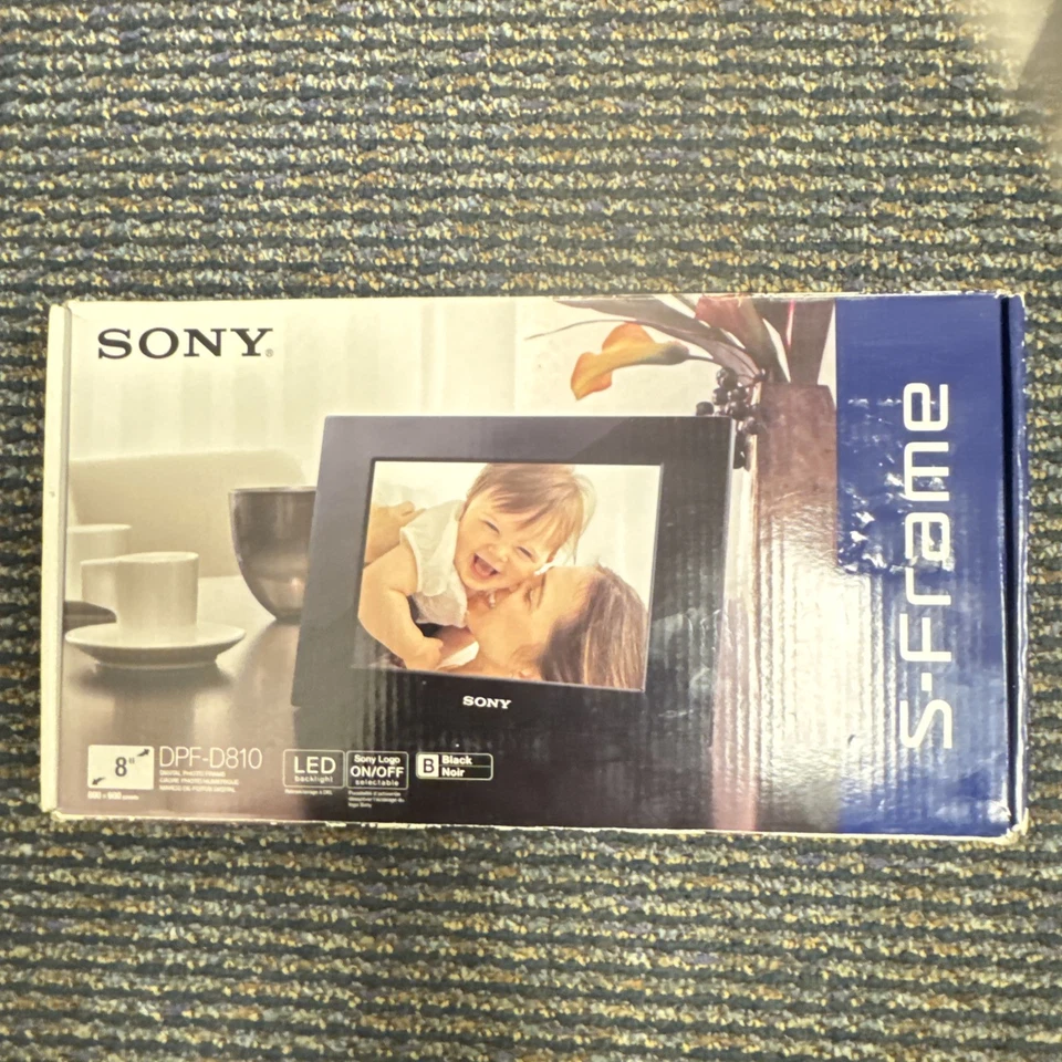 NEW IN BOX Sony S-Frame DPF-D810 LED Backlight 800 X 600 Pixels 8" Photo Display - Image 1 of 4
