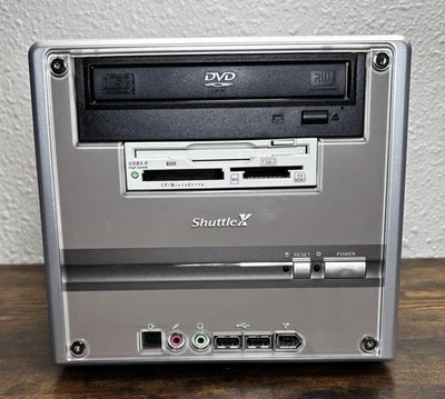 Mini PC de escritorio retro para juegos Shuttle XPC *SIN PROBAR* Foto 1 de 4