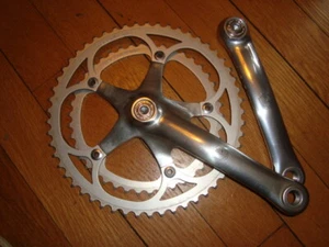 Vintage Take-off Campagnolo Chorus Crankset 172.5 53/39  early 90's w/extractors - Picture 1 of 7
