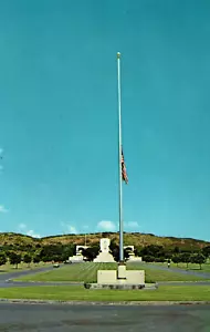 Postal National Memorial Cemetery Punchbowl, cráter, Honolulu, Hawai - Imagen 1 de 2
