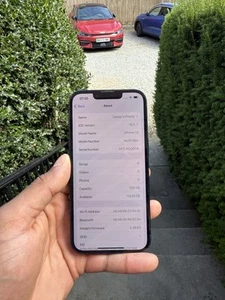 iPhone 13 Midnight 128GB - Unlocked - Afbeelding 1 van 3