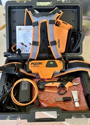 FORBICE PER POTATURA PELLENC PRUNION VINION 250 - Immagine 1 di 4