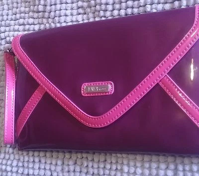 MINT NINE & CO  PLUM & PINK ENVOLOPE BAG PURSE - Image 1 of 4