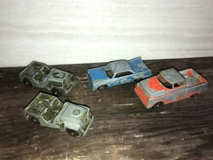 Vintage 1950's Tootsietoy Diecast Vehicle Lot (4) Plymouth Sedan Truck Army Jeep - Picture 1 of 4