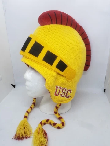 Zoozatz USC Trojans Warrior Helmet Beanie Hat Football Used Cover