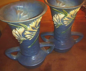 Vintage Pair Roseville Freesia Blue Vases #124-9 9.5" - Picture 1 of 12