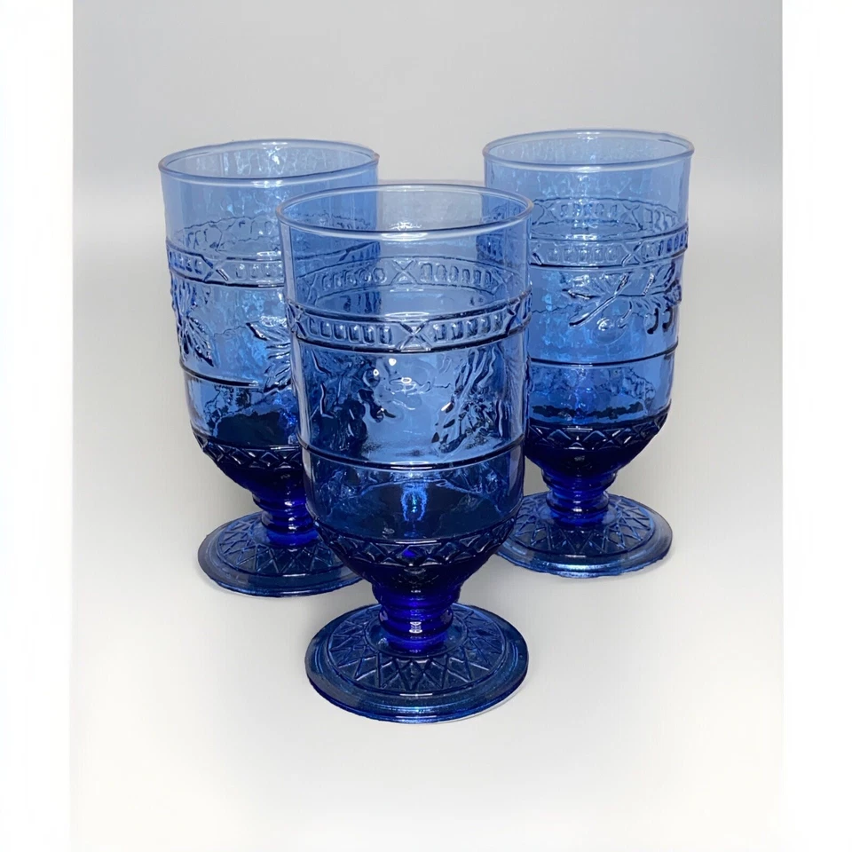 Copo de depressão prensado azul com haste chá gelado utensílios de bebida com frutas em relevo - Imagem 1 de 4