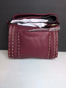 OrYANY burgunderrote Leder Umhängetasche oder Hobo Bag mit goldfarbenen Nietendetails. - Bild 1 von 24