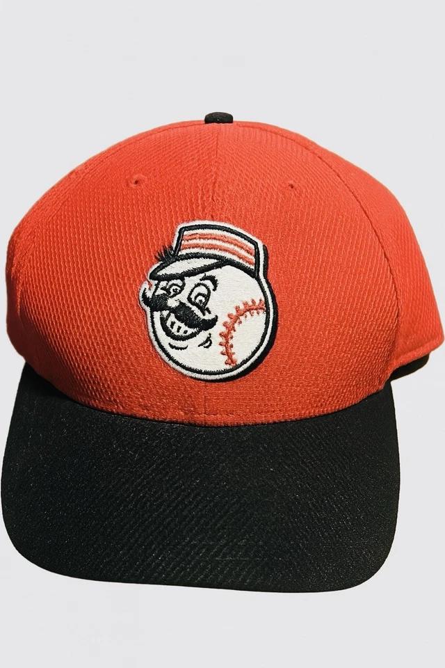 Cincinnati Reds New Era 59FIFTY Hat Red Diamond Low Profile Fitted Cap Sz 7-1/2 - Image 1 of 4