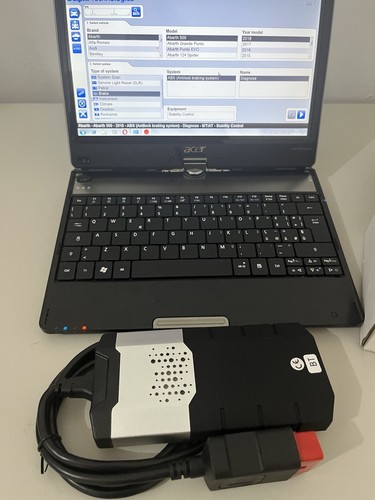 Foto 1 di 9