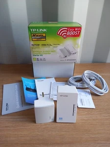 TP-Link AV500 WIFI Powerline Extender TL-WPA4220 Kit 300mbps Internet Boost - Imagen 1 de 9