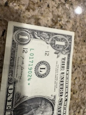 Долларовая банкнота L01719024 со звездой! Долларовые банкноты со звездой редкие This One It - Изображение 1 из 2