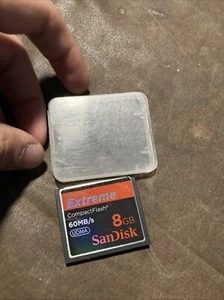 8GB Sandisk Extreme CompactFlash CF memory card ~ UDMA 60MB/s ~ DSLR NIKON Canon - Picture 1 of 2