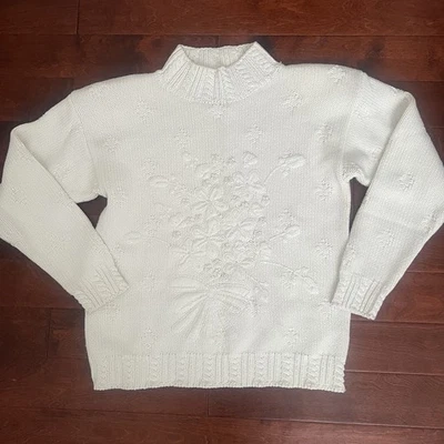 Norm Thompson Portland Oregon Sz M White Embroidered Embelished Vintage Sweater — 第 1/3 张图片