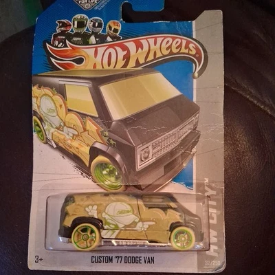 Hot Wheels - Custom '77 Dodge Van - 2013 Treasure Hunt  Custom Real Riders - Image 1 of 3