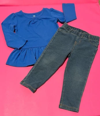 Conjunto de 2 pantalones de mezclilla y top peplum y jeans de imitación para bebé niña 18M NOOKIE DOKIE & CAT & JACK Foto 1 de 4