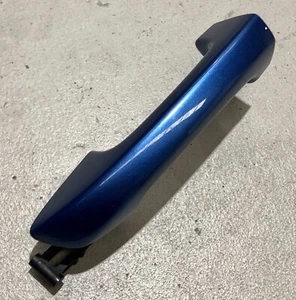 VW Golf Mk6 FRONT or REAR Left Main Outer Door Handle Pull LR5Z Blue 1K8837205F - Picture 1 of 6