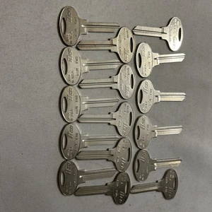 Ilco A1176 16 Schlüsselrohlinge Kwikset KW5 vernickelt 6 Pin NOS Vintage Schlosser - Bild 1 von 4