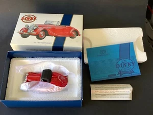 Die Cast Dinky Collection DYS17 1:43 1939 Triumph Dolomite + UMVP (CZ74-8S2/1) - Bild 1 von 10