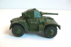 DINKY TOYS ENGLAND DAIMLER ARMOURED CAR REF 670 BON ÉTAT 1954 N°1 - Picture 1 of 7