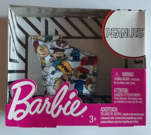 Barbie Fashion Kleid - FPW51 - Bild 1 von 1