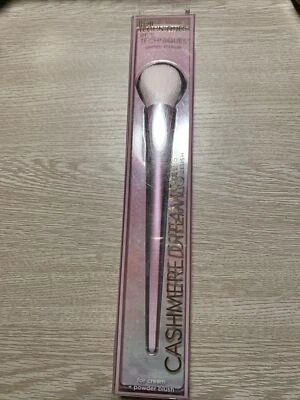 Herramienta de maquillaje contorno rubor crema + polvo Real Techniques Cashmere Dreams 025 Foto 1 de 3