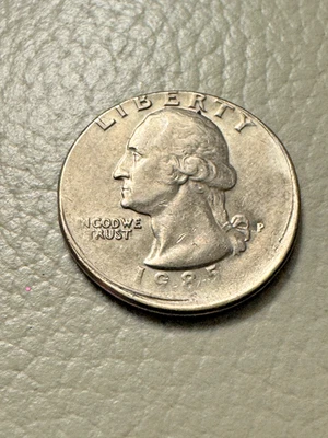 1985 P Washington Quarter – Rare Mint Error Mis-Strike – Philadelphia Mint  - Image 1 of 4