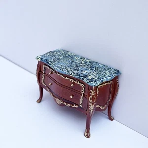 Casa de Muñecas Modelo Miniatura Boutique Estilo Europeo Aparador Dorado Cajones 1:12 - Imagen 1 de 4