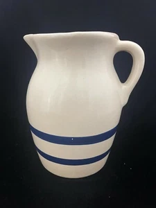 Robinson Ransbottom Pottery 2 Qt Farmhouse Crock Pitcher Blue Stripes RRP 303-1 - Picture 1 of 7