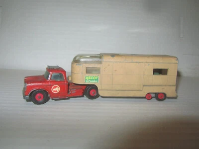 MATCHBOX BY LESNEY King Size K18 Articulated Horse Van Rimorchio Cavalli ROTTAME - Immagine 1 di 4