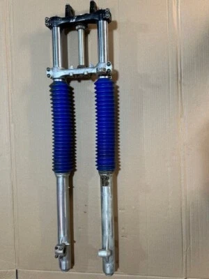 HONDA XR250R XR 250R OEM KAYABA 1988 MONTAJE HORQUILLA TRIPLE ABRAZADERA 51400-KT1-671ZB Foto 1 de 4