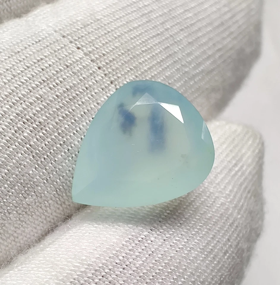 Natural Peruvian Opal Pear Shape Faceted Dendrite Gemstone for Jewelry 4 Cts - Image 1 of 4