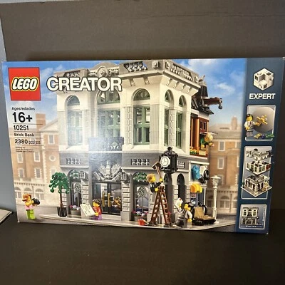 LEGO 10251 Creator Expert Brick Bank Excellent Condition 2380pcs Complete! - Image 1 of 4